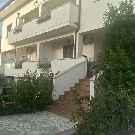 ベッド・アンド・ブレックファスト Zama