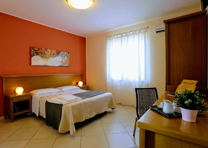 Zama ベッド・アンド・ブレックファスト 3*