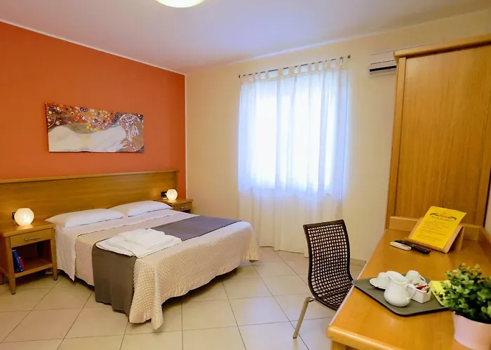 Zama 3* 斯卡莱阿